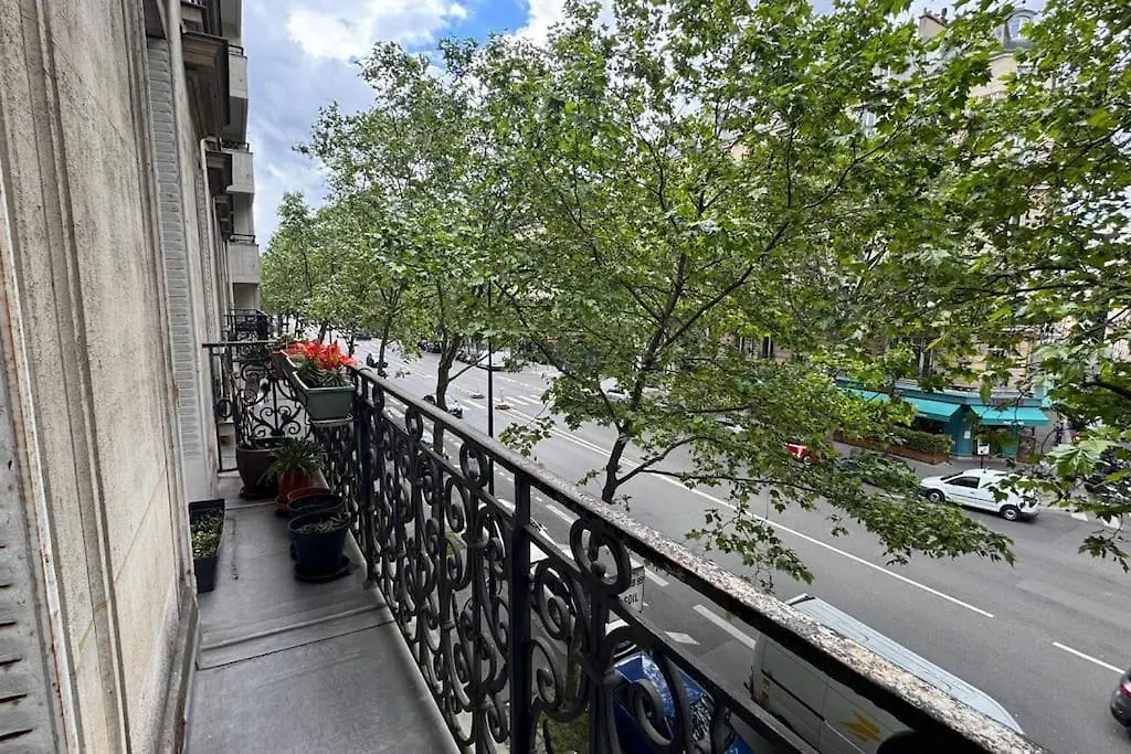 Grand Appart Proche Champs Elysees Παρίσι